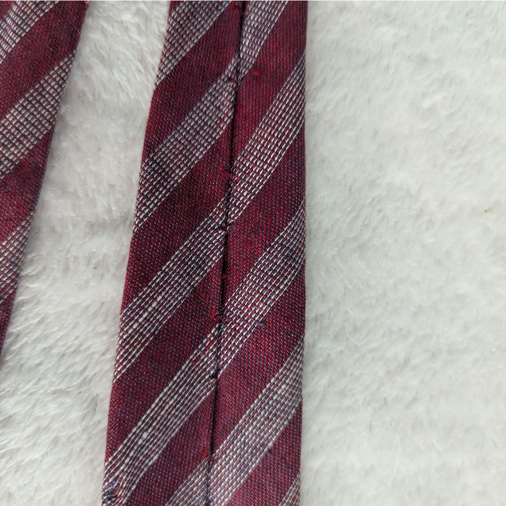 Gucci Vintage Burgundy & White Striped Tie - Picture 8 of 11